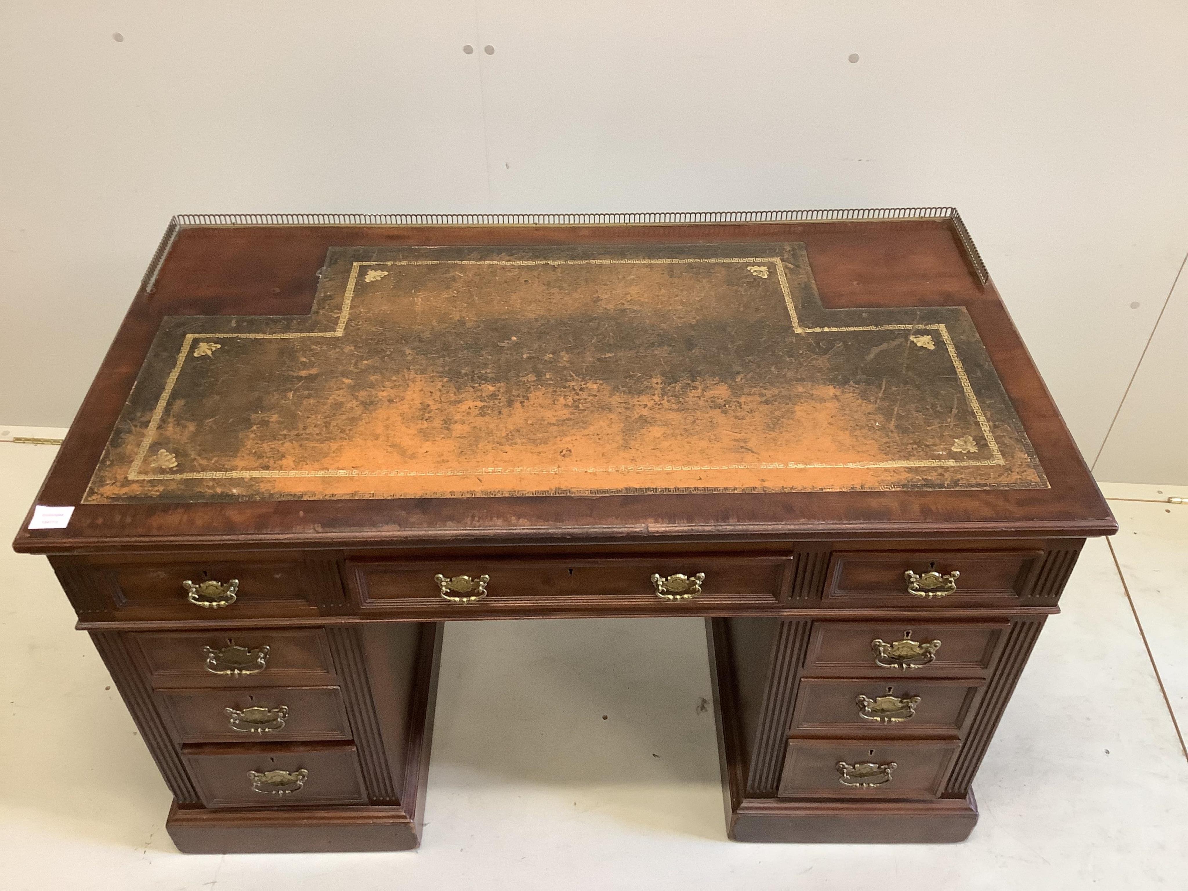 An Edwards & Robert’s late Victorian mahogany pedestal desk, width 122cm, depth 65cm, height 73cm. Condition - fair